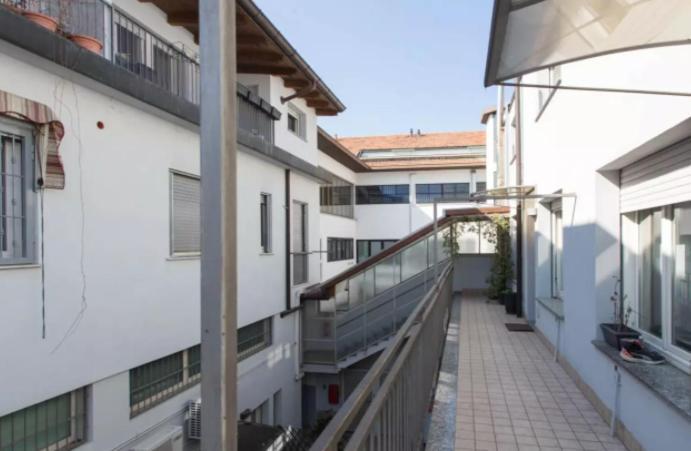 Vintage Apartment In Corvetto Area Milano Dış mekan fotoğraf